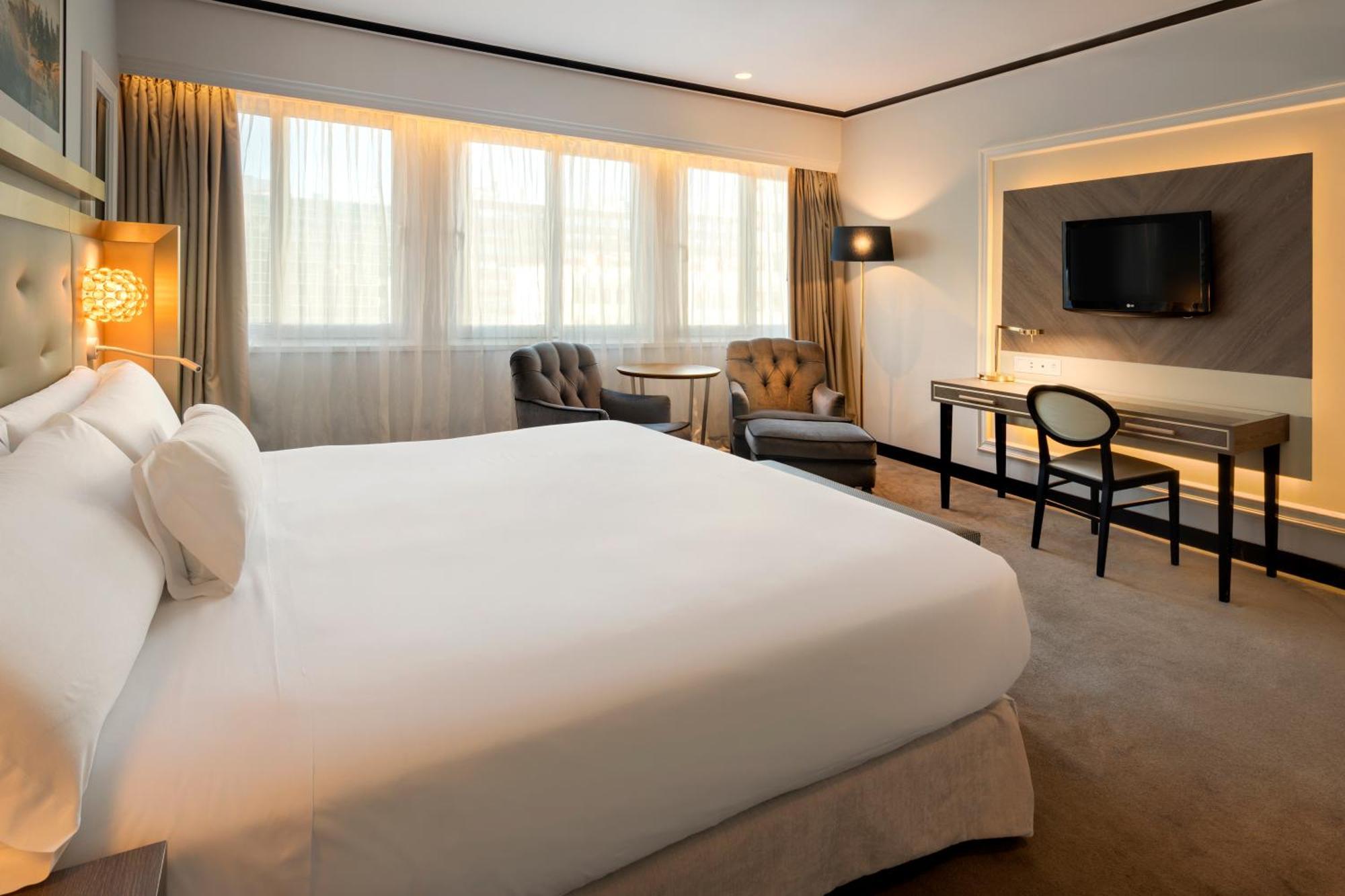 Melia Castilla Madrid Esterno foto
