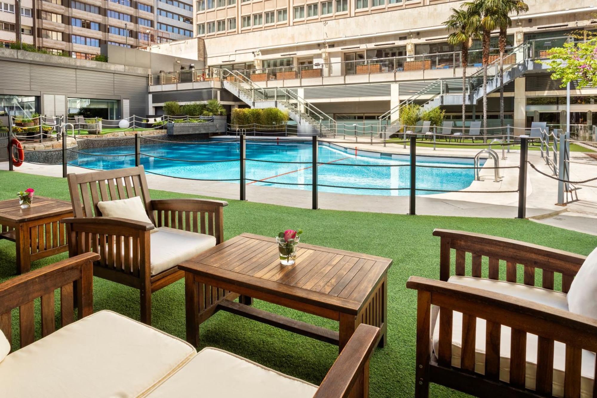 Melia Castilla Madrid Esterno foto